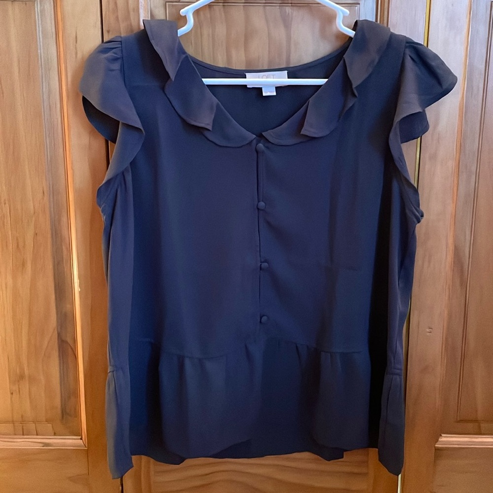 Loft short sleeve grey blouse